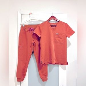Figs XS scrubs set Terracotta (Catarina + Zamora)